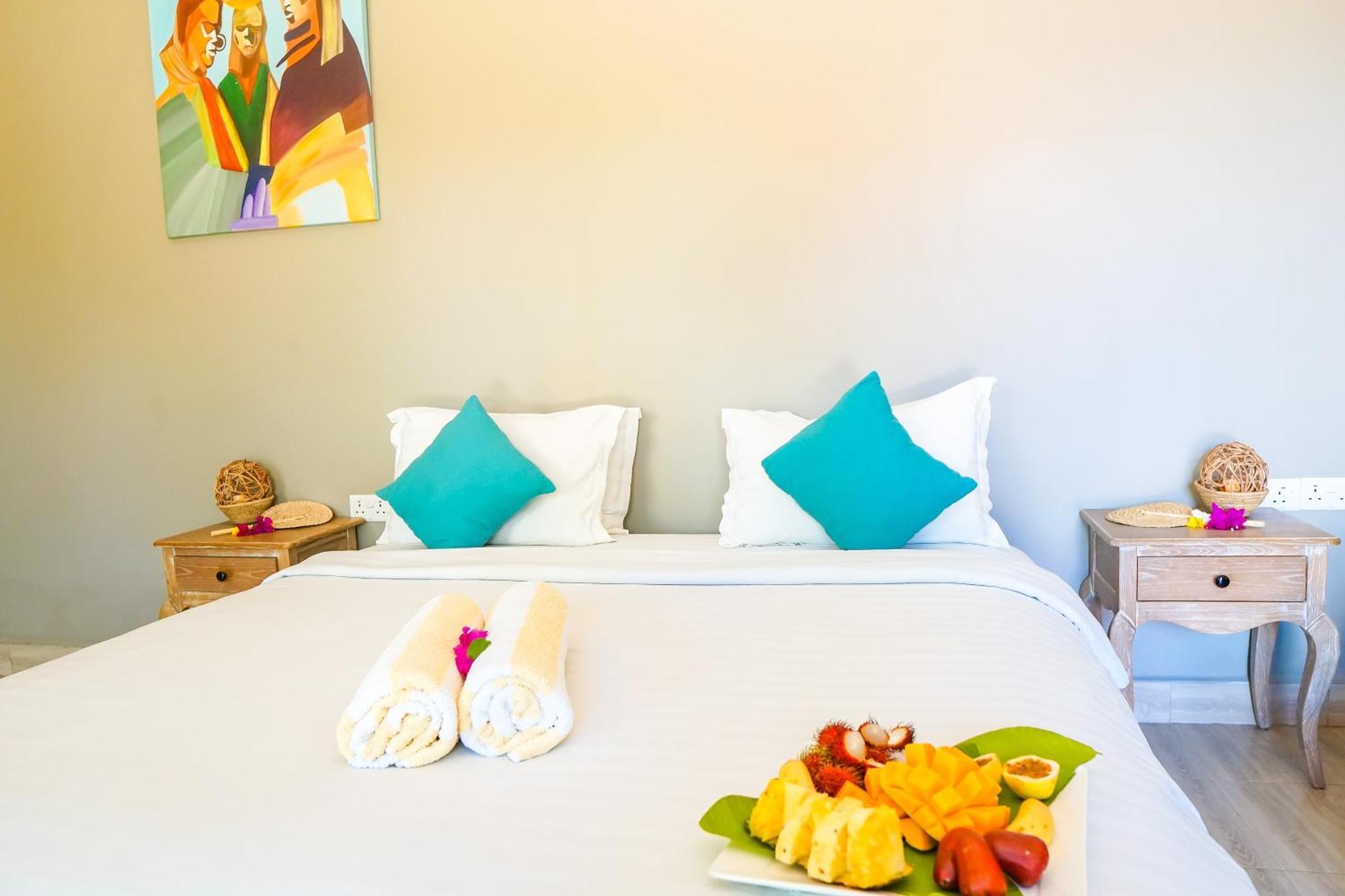 Aquamarina Hotel Джамбиани Екстериор снимка